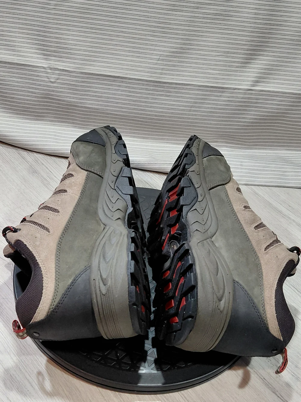 SOREL Mens Rough Cut Steel Toe Work Hiker Boots. Mesh & Leather Upper SIZE M11